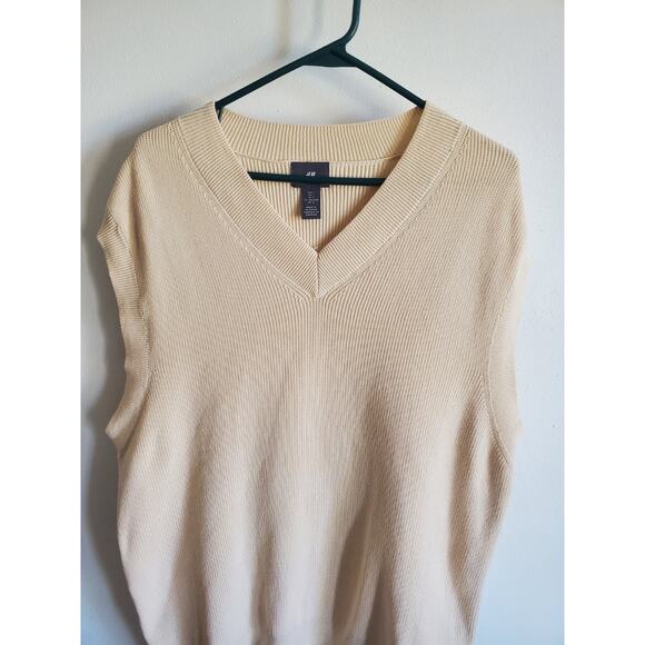 H & M  Mens Large V-Neck sleeveless Vest Cream preppy - Picture 2 of 5